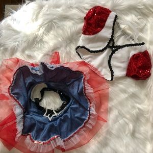 Brand new cowgirl costume! Size small